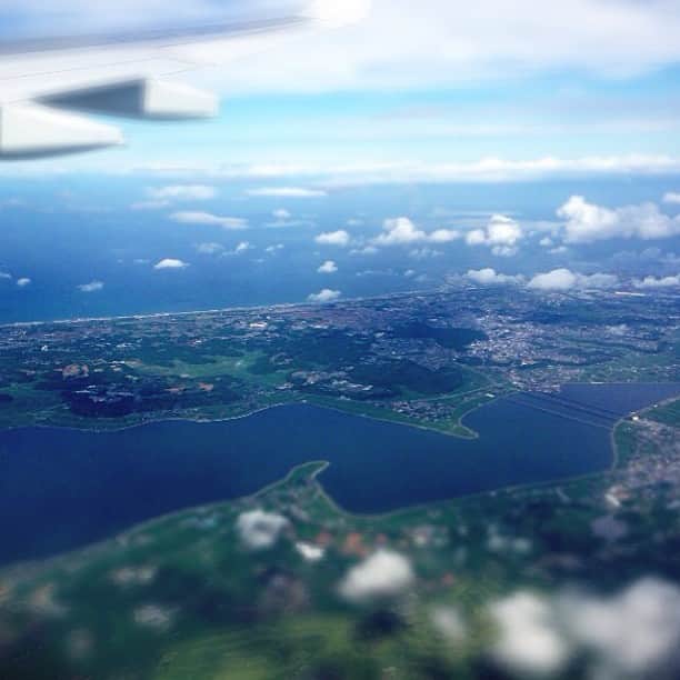 白雪のインスタグラム：「✈︎ ✈︎ ✈︎ 🇯🇵 #飛行機 #JAPAN #日本 #sky #japan #travel #traveling #travelgram」
