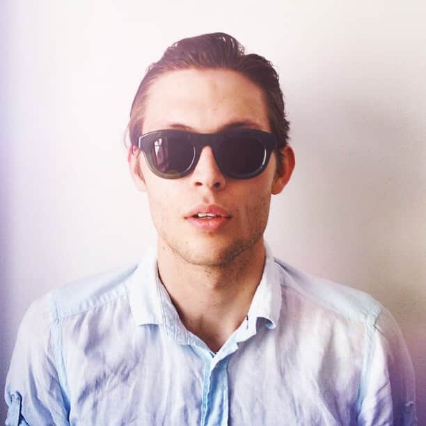 のインスタグラム：「EGON misty green #MYKITA #マイキータ #eyewear #sunglasses #fashion #shirt」