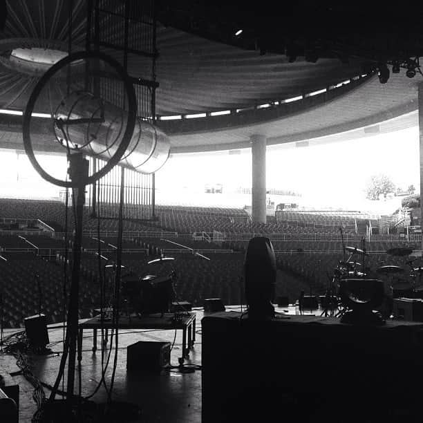 ベン・フォールズ・ファイヴさんのインスタグラム写真 - (ベン・フォールズ・ファイヴInstagram)「Hello Holmdel, NJ! PNC Bank Arts Centre tonight! Who's coming out?  #lsoetour #BF5LIVE #benfoldsfive #barenakedladies #guster #boothby #pncbankartscentre #holmdel #nj #sonyrx100」7月21日 3時12分 - bf5live