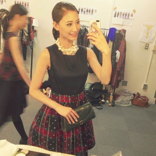 白雪のインスタグラム：「ロイスクレヨン AW #selfie #fashion #show #fashionshow」
