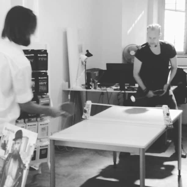 レステロッズのインスタグラム：「#aw #testeröds #stockholmfashionweek #stockholm #ö #pingpongdrama」