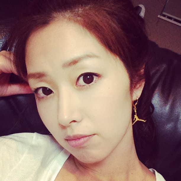 笛木優子のインスタグラム：「몸도가슴도아파요..💬」