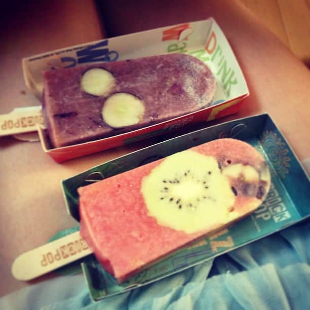 笛木優子のインスタグラム：「건방진포도군과 능력자수박씨 ㅎㅎㅎ 이름이 너무 저처럼귀엽죠  쪽 ~~💗🍉🍇」