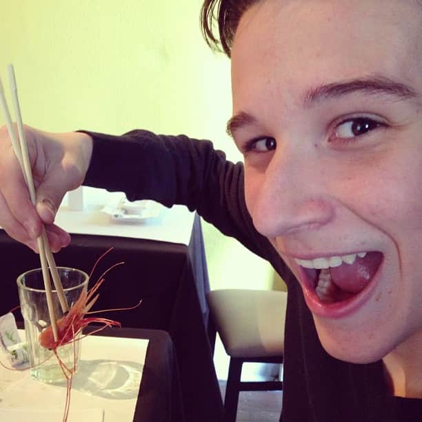 中村健人のインスタグラム：「#yanni #eating #head」