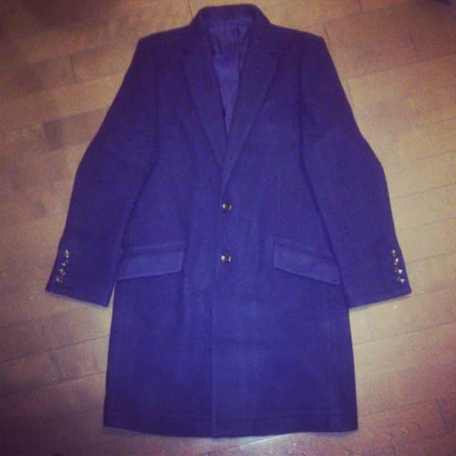 近森裕佳のインスタグラム：「この冬活躍間違いなし！ #victim #chesterfieldcoat」