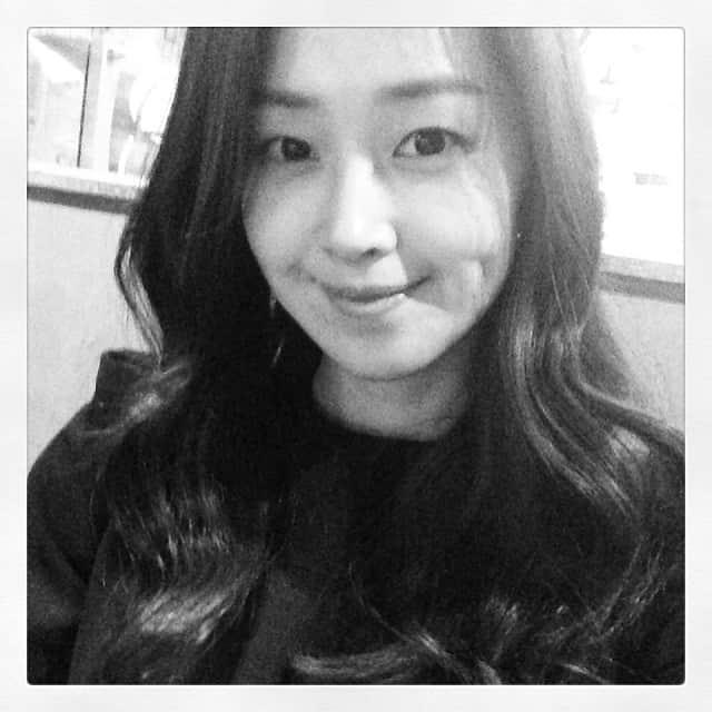 笛木優子のインスタグラム：「寒い〜(´･_･`)」