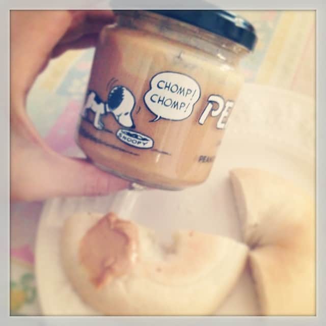 笛木優子のインスタグラム：「おはよ〜💙snoopy peanuts butter paste😘」