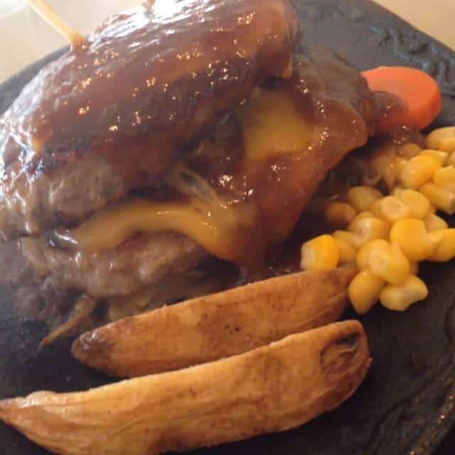 光岡映二のグルメインスタ