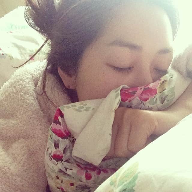笛木優子のインスタグラム：「みなさん、おはよう。今年もあと少し、頑張りましょう☆★」