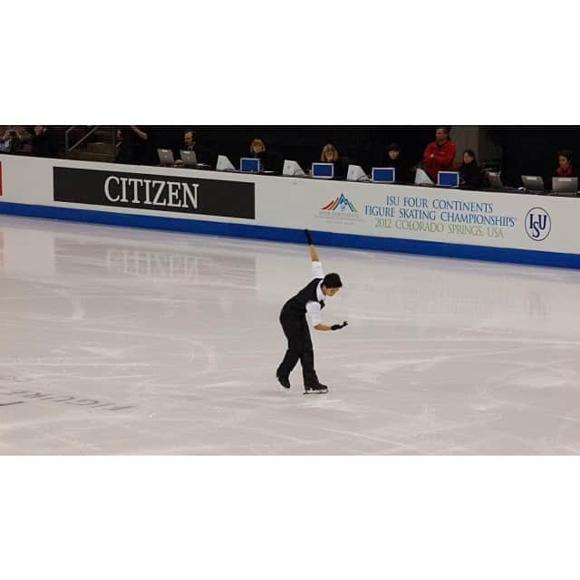 マーヴェリック・イギアのインスタグラム：「Flashback to the 2012 Four-Continents Championships... Flying to Taiwan 4CC in 24 hours!」