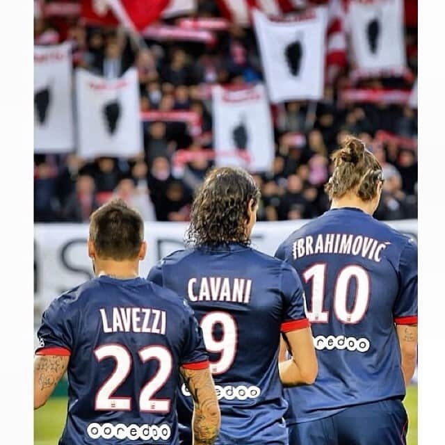 エディンソン・カバーニさんのインスタグラム写真 - (エディンソン・カバーニInstagram)「👌😀」1月26日 4時05分 - edinsoncavani_9