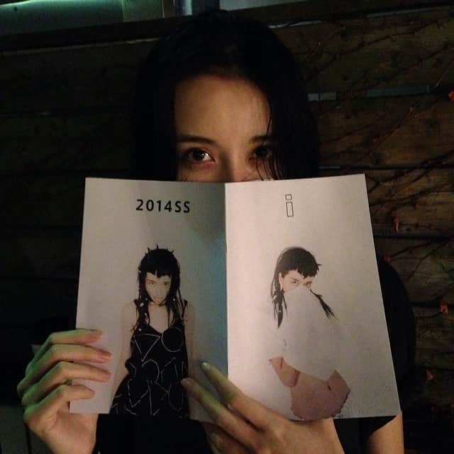 のインスタグラム：「iの2014SSカタログ〜！きょう完成したばかりですよっ！」