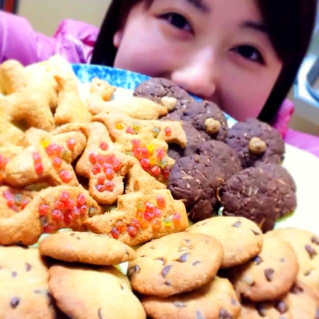 中根夕希さんのインスタグラム写真 - (中根夕希Instagram)「happy valentines day♡ 誰にあげる訳でもなく、とりあえず作ってみた(*'▽'*)♡ ふふふん（＾ω＾）♪ #valentines #cookies #yumyum」2月15日 14時12分 - nakane.yuki