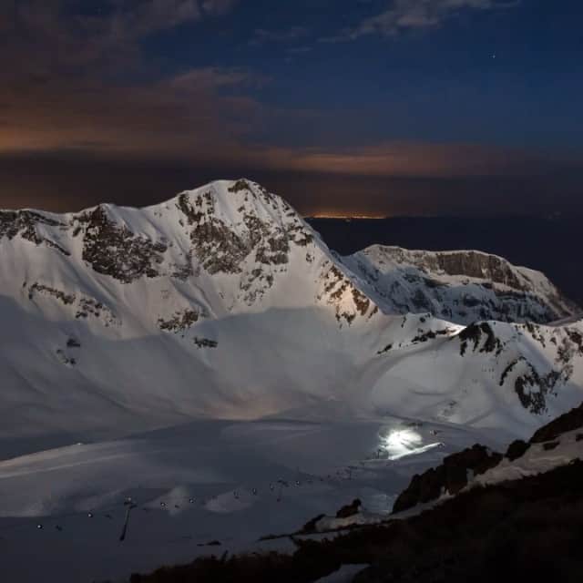 ソチオリンピックのインスタグラム：「#Sochi2014 has created an Alpine legacy that will continue to inspire generations of skiers and snowboarders.  In four days the Paralympics begin and a new wave of athletes will start to inspire the future heroes of snowsports. / Одно из наследий #Сочи2014 это 4 современных горнолыжных курорта. И всего через 4 дня на 2 из них откроются первые в России Паралимпийские игры. Не забываем #болеемзанаших!」