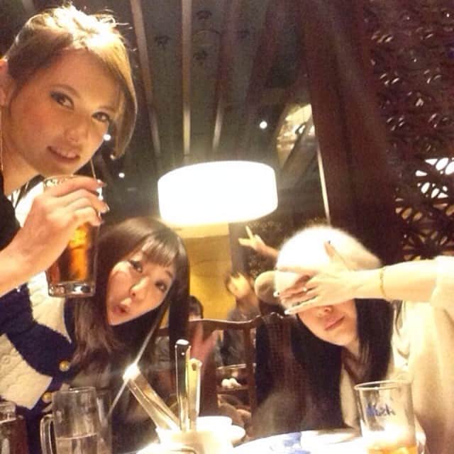 小澤マリアのインスタグラム：「Girls dinner ＼(^o^)／ 美味しかった〜」