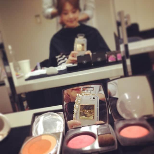 笛木優子のインスタグラム：「のちほど12:20からNHKひるブラに生出演します🙋✨🍭🍬」