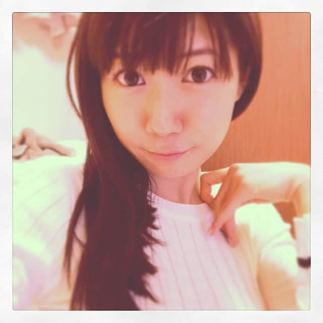 穂川果音さんのインスタグラム写真 - (穂川果音Instagram)「今日はインスタデビュー記念日です♪ はじめまして⊂((・x・))⊃気象予報士の穂川果音です♪＃hokawakanon#weatherforecaster #気象予報士 #model#」4月13日 22時30分 - kanonhokawa