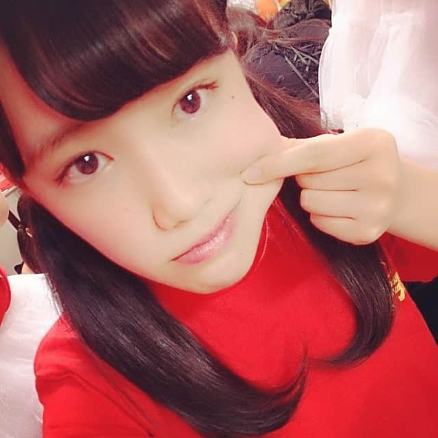 のインスタグラム：「わたし、ほっぺ、伸びません。」
