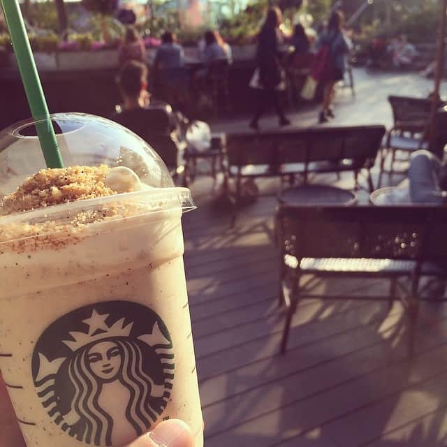 和田颯さんのインスタグラム写真 - (和田颯Instagram)「Tea Cream Frappuccino  美味しすぎ。」4月25日 17時53分 - da_ice_hayate_wada