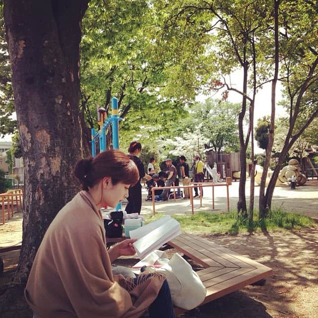 笛木優子のインスタグラム：「GWだけど撮影です🎬📔🎥」