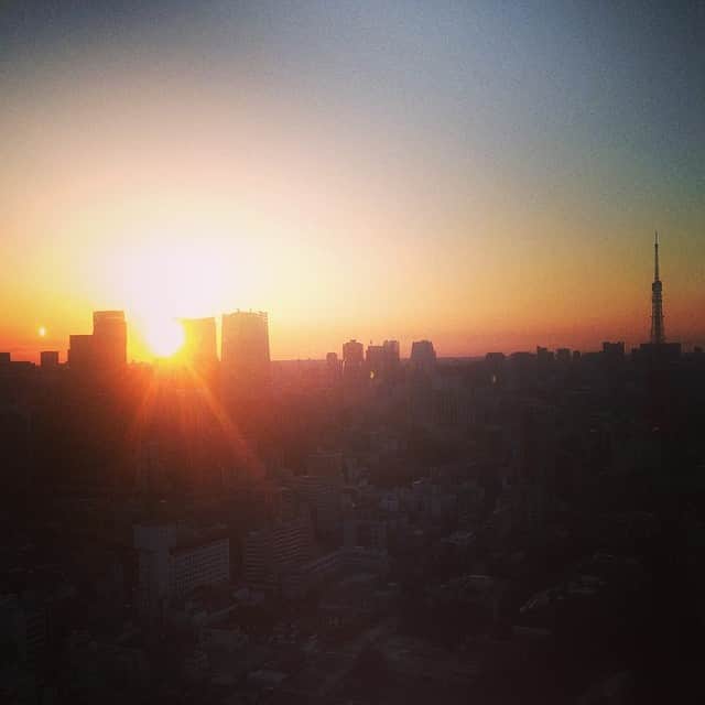 井上ジョーさんのインスタグラム写真 - (井上ジョーInstagram)「#tokyo #goodmorning 4:47am」5月17日 4時48分 - inouejoe