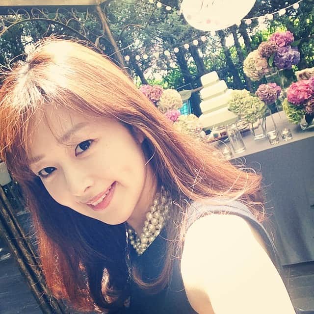 笛木優子のインスタグラム：「お友達の息子くんの トルチャンチ（一歳の誕生日）に来ました（≧∇≦） お天気も良く、素敵なパーティでした🎂💖🎶🎀✨☀️ 最近顔のアップが多くてすみません(￣▽￣)」