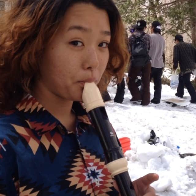 藤森由香のインスタグラム：「#frozen #BBQ #アルトリコーダー#snowboard」