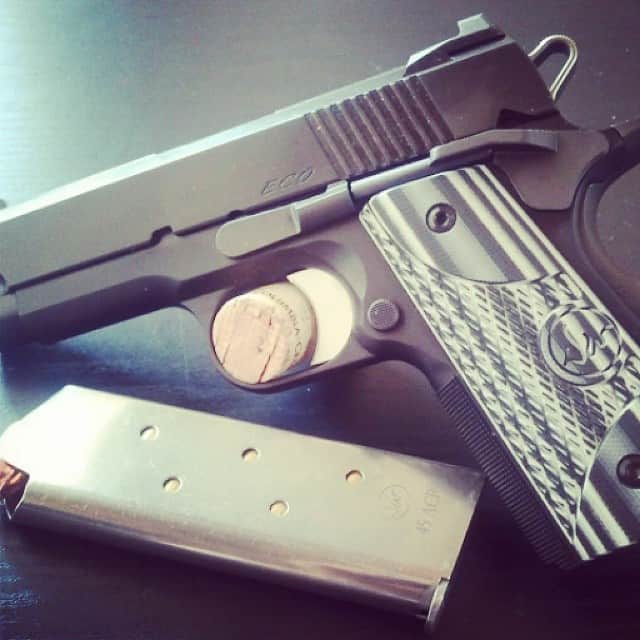 キム・ジェウクのインスタグラム：「#mybaby #DW1911 miss the life in the states :'(」
