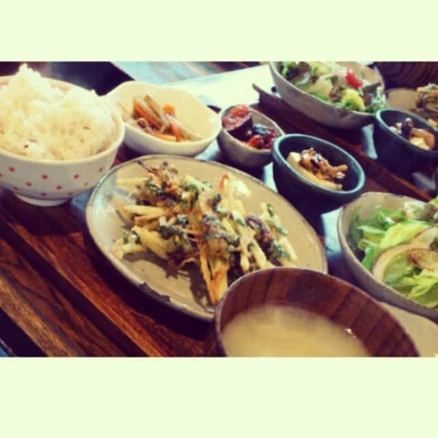 末次尚子さんのインスタグラム写真 - (末次尚子Instagram)「野菜たっぷりでした♡ #cafeteco」6月17日 12時27分 - nao_0120