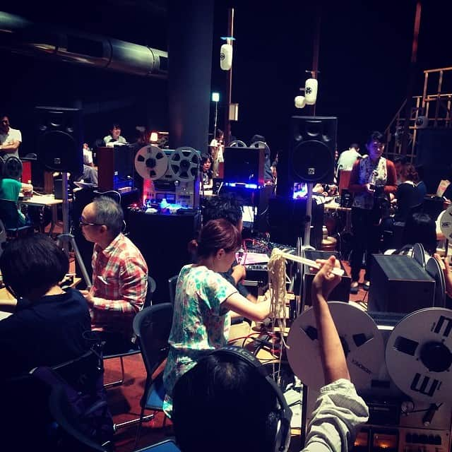 和田永（Open Reel Ensemble）さんのインスタグラム写真 - (和田永（Open Reel Ensemble）Instagram)「オープンリール演奏WS meets そば in 江戸終了！食し、録音し、音を回す目眩く祭典でした！参加の皆様ありがとうございました！」6月20日 23時08分 - crabfeet