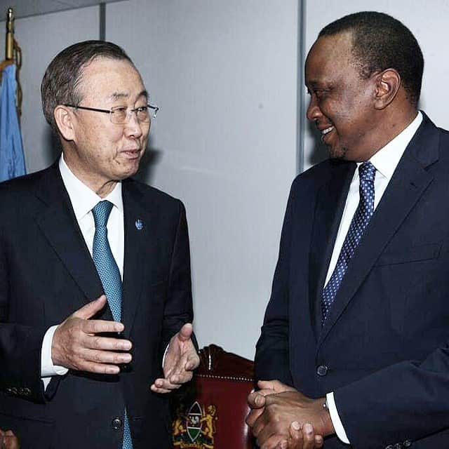 ウフル・ケニヤッタのインスタグラム：「Sharing a light moment with UN Secretary General Ban Ki-moon.」