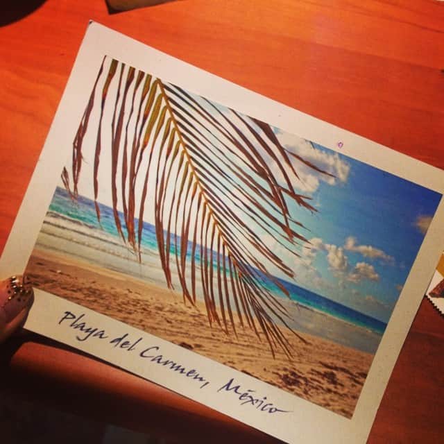 倉地美晴さんのインスタグラム写真 - (倉地美晴Instagram)「地球のどこにいっても続けてること。 現地から日本の自宅に絵葉書を出すこと。 #mihatrip  #mexico  #worldtraveler #trip #world #コスプレで世界一周 #カリブ海編」7月26日 1時01分 - miharu_kurachi