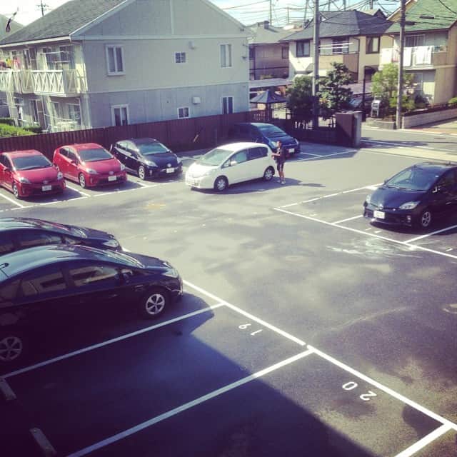 森勇人さんのインスタグラム写真 - (森勇人Instagram)「今まで乗せてもらった先輩の車の洗車！黒のプリウス全部😊そしてもーすぐ納車👍」7月28日 15時30分 - yuto.m___27