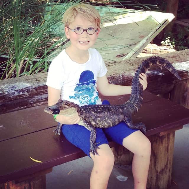 メジャー・ドッドソンさんのインスタグラム写真 - (メジャー・ドッドソンInstagram)「Cooper finally got to hold an alligator in Louisiana」7月15日 6時22分 - major_dodson