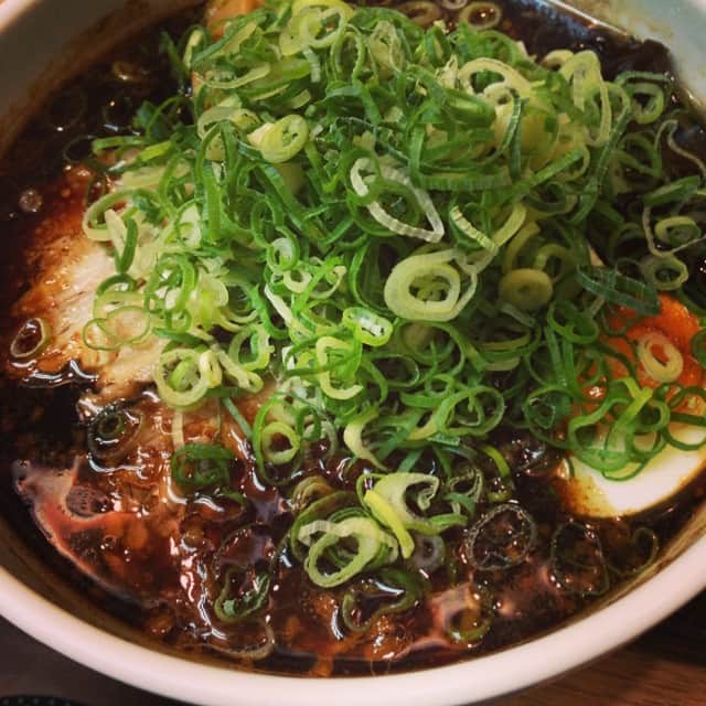 西田善太のグルメインスタ