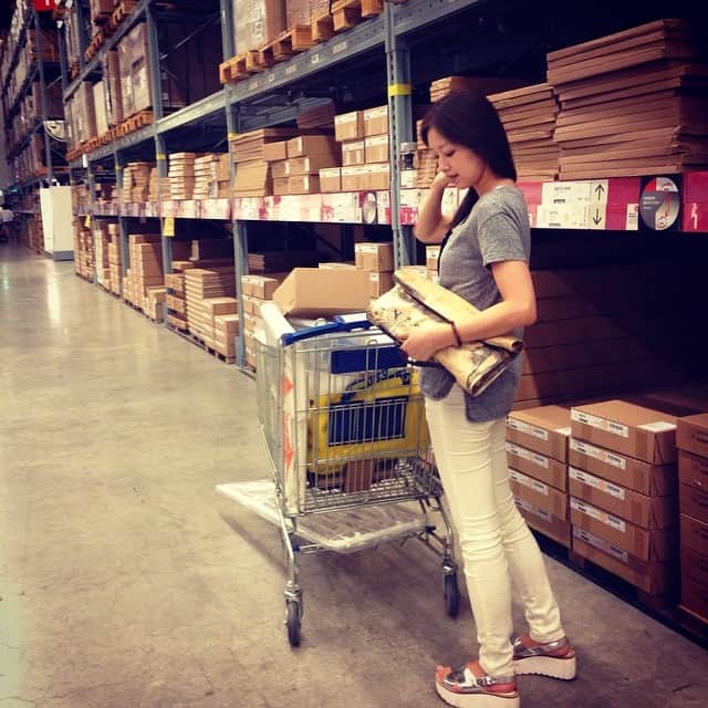 笛木優子のインスタグラム：「今日もあちいね、、😰 오늘두 덥다...#GLEAN&Co.,Ltd.#IKEA」