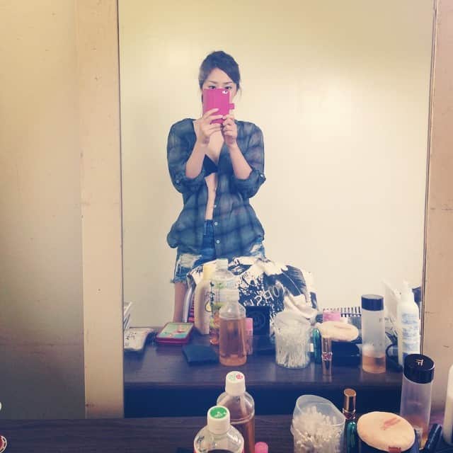 笛木優子のインスタグラム：「お盆だけど撮影💖  일본은추석이지만 난 촬영해요^^」