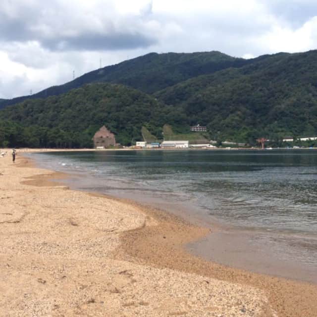 東小雪のインスタグラム：「海も山もいいねぇ♡」