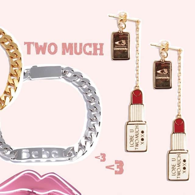 のインスタグラム：「adorableピアス 🍒💄🍒💄🍒💄 #ハンサム レディな印象の赤い #リップスティックをイメージ。 リップキャップには #LEMME KNOW (ねえ聞いて） #<3 （ハート）の文字が #透かし になって刻まれています。 リップスティックには #LOBE U TWO MUCH= #love you too much／あなたのことすごく愛してるわ） #XOXOXO（キスハグ） のスラングが刻まれています💋 #JUPITER#Rozy#accessory#girl#followme#me#fashion#earring#lip#rouge#redday#happyday#ジュピター#ロージー#アクセサリー#ピアス#口紅#リップ#キス#ハグ#レディ」