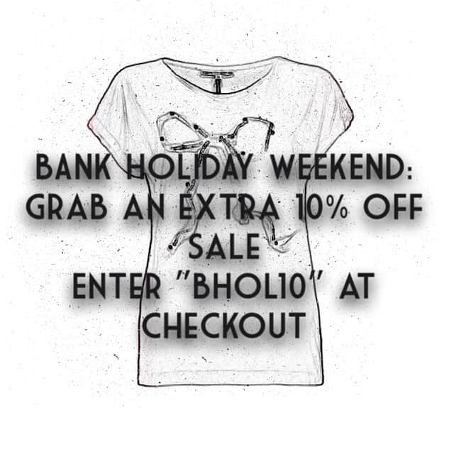 トゥエンティーエイトトゥエルブのインスタグラム：「What are you doing this Bank Holiday? Whatever you do, do it with style- Enter BHOL10 at checkout to get a further 10% off sale prices! Happy weekending folks!  www.twenty8twelve.com  #10%off #sale #twenty8twelve #premiumretail #vipdiscount #t8t #luxurydenim #shopping #instafashion」