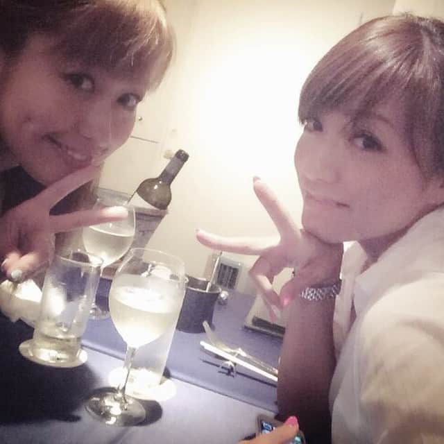 仁科仁美のインスタグラム：「かなりの久々の妹ちゃん♡まこち♡LOVE♡」
