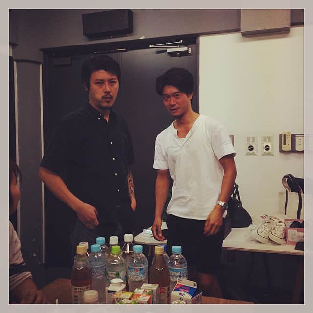 志摩有子さんのインスタグラム写真 - (志摩有子Instagram)「今日はスタジオ。いつものイケメソコンビ。#CLASSY #shooting  #studio」9月3日 10時31分 - ariko418