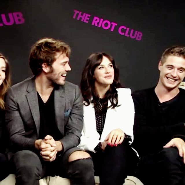 ジェシカ・ブラウン・フィンドレイのインスタグラム：「a little bit of jess in the riot club q & a stream :) #theriotclub」