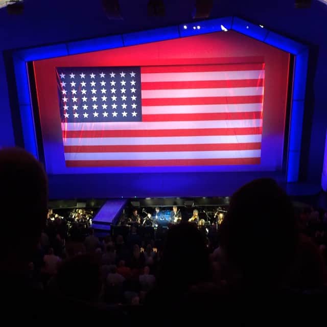 のインスタグラム：「#newyork#theatre#manhattan#onethetown」