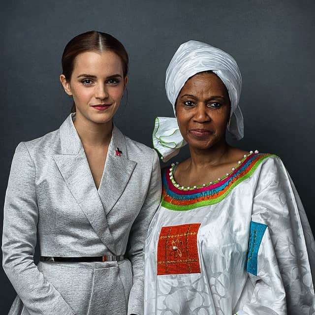 エマ・ワトソンさんのインスタグラム写真 - (エマ・ワトソンInstagram)「Executive Director of UN Women Phumzile Mlambo-Ngcuka and I! Stand up for gender equality at www.heforshe.org」9月24日 22時37分 - emmawatson