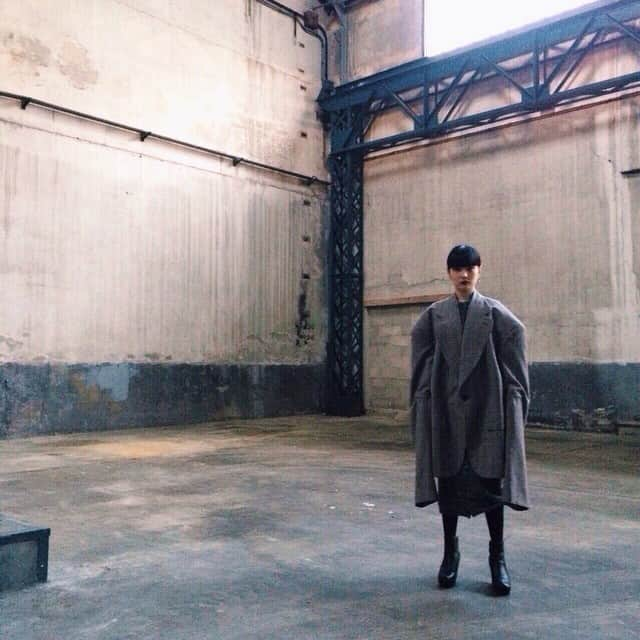 秋元梢さんのインスタグラム写真 - (秋元梢Instagram)「👤👤👤 #commedesgarçons #pfw」9月29日 10時33分 - akimoto_kozue