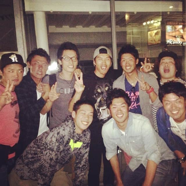 上田剛史さんのインスタグラム写真 - (上田剛史Instagram)「#誕生会^o^ 26才‼︎みんなに祝ってもらいましたー^ ^ ありがとうございます^o^」10月3日 3時54分 - tsuyoshi_50