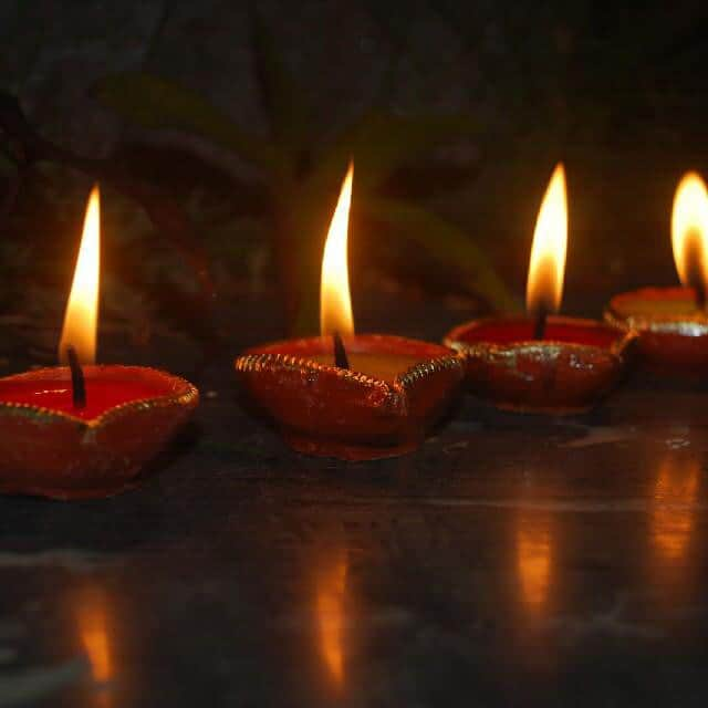 トゥエンティーエイトトゥエルブのインスタグラム：「Happy Diwali from the T8T Team! #diwali #light #twenty8twelve #diwaliinlondon」