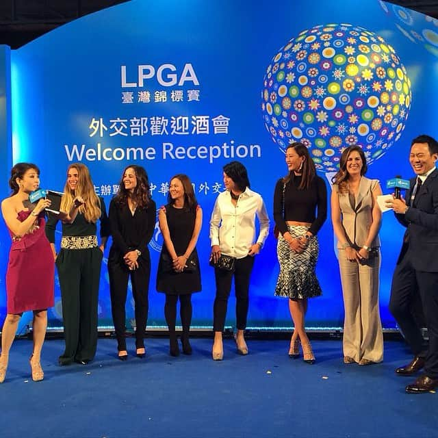 宮里藍さんのインスタグラム写真 - (宮里藍Instagram)「#regram from @thesandragal :) It was awesome Proam party tonight!! #Lpga #seewhy #FubonLPGAtaiwan サンドラから写真を拝借‼︎☺︎ 楽しいパーティーでしたー‼︎ #台湾 #小籠包美味しすぎ #ボバティー毎日飲みたい」10月28日 23時24分 - ai_miyazato