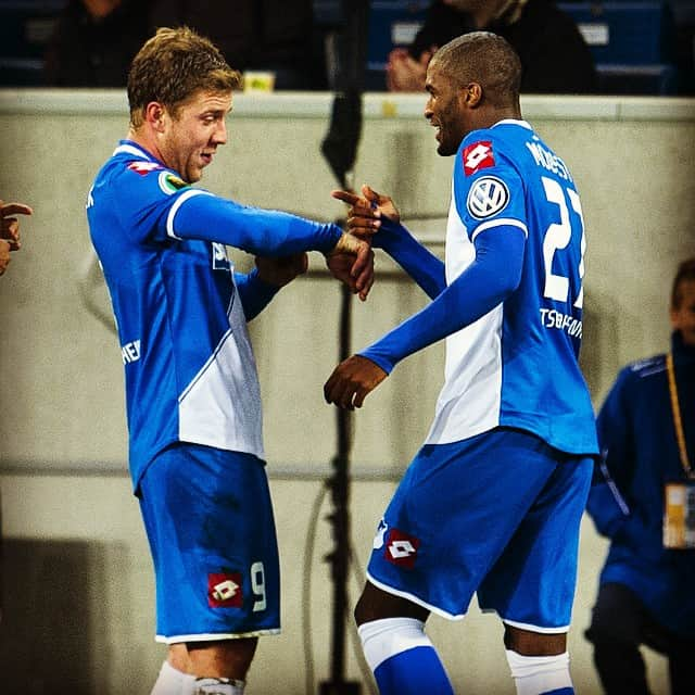 スベン・シプロックのインスタグラム：「#dfb #pokal #frankfurt #win #goal #fun #däääg  @anthonymodeste27 ⌚️👆」